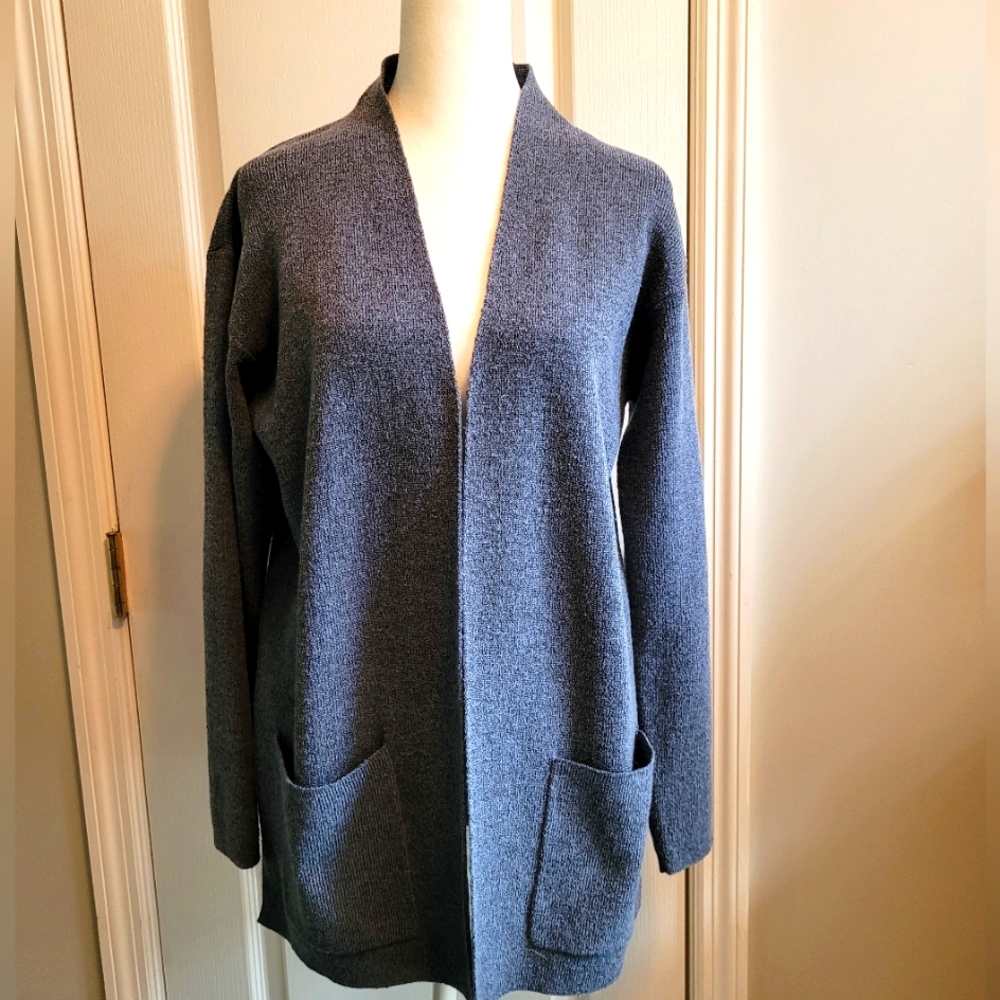 Finity Naturals SZ S, Women's Slate Blue Merino Wool/Polyester Blend Cardigan